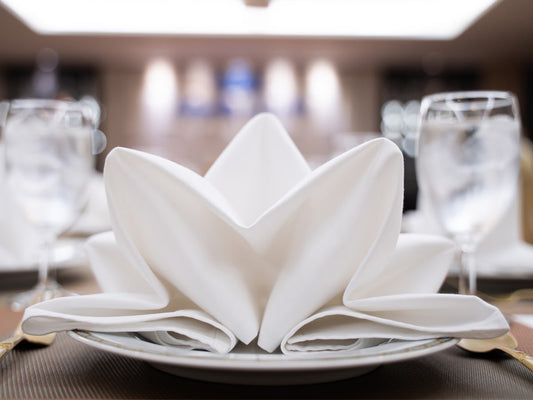 Katoenen servetten en tafelkleden voor horeca, partycentra en thuisgebruik