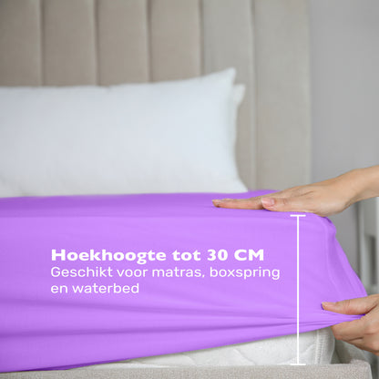 De maximale hoekhoogte van deze paarse jersey hoeslaken is 30 cm. Geschikt voor matras, boxspring en waterbed. 