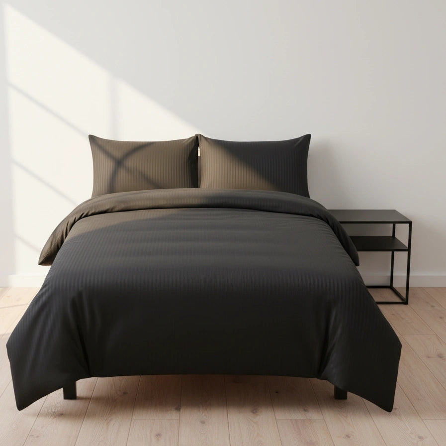 Dekbedovertrek 200x200 Satijn Katoen Gestreept Antraciet